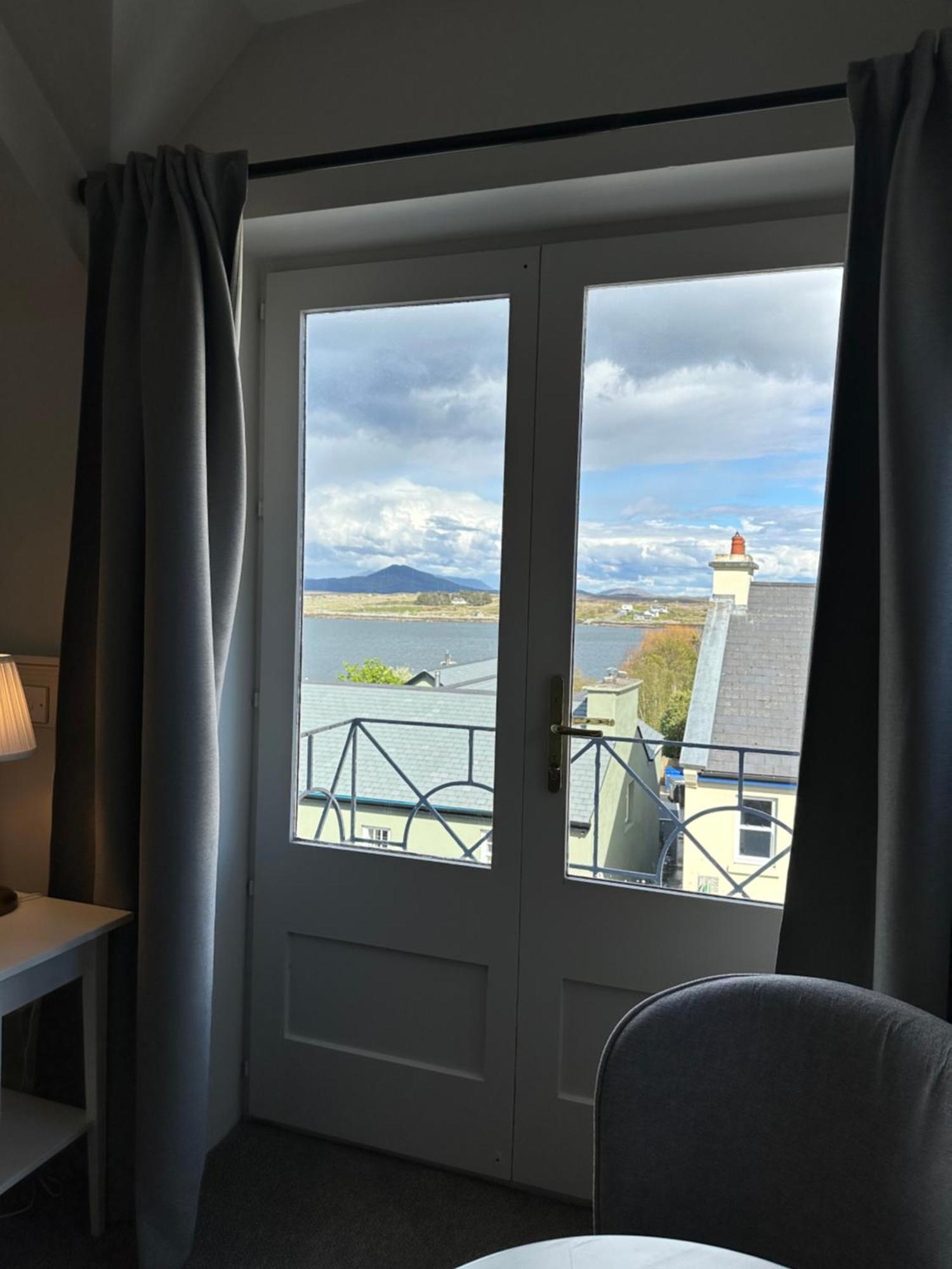 Eldon'S Bed & Breakfast Roundstone Dış mekan fotoğraf