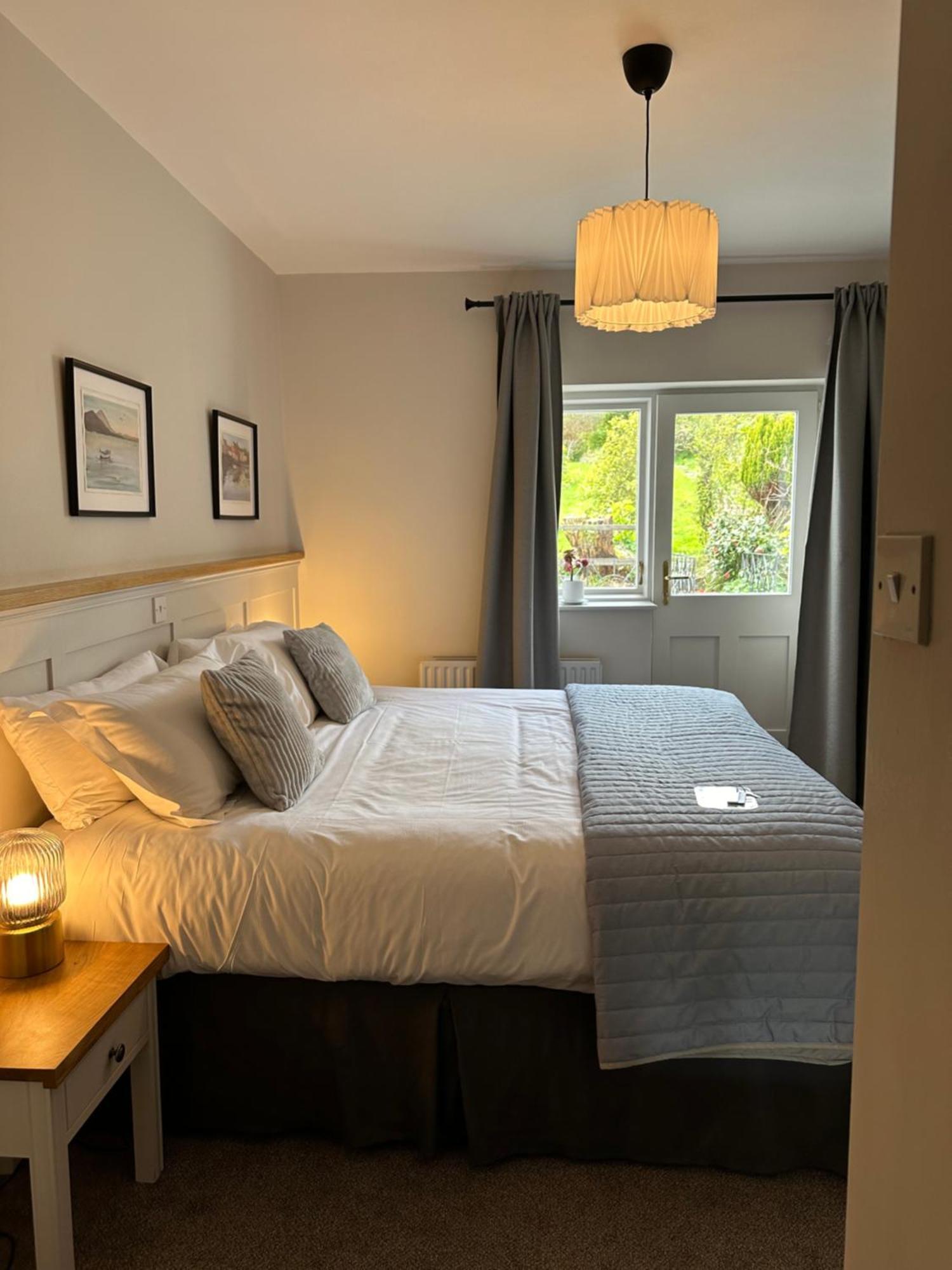 Eldon'S Bed & Breakfast Roundstone Dış mekan fotoğraf