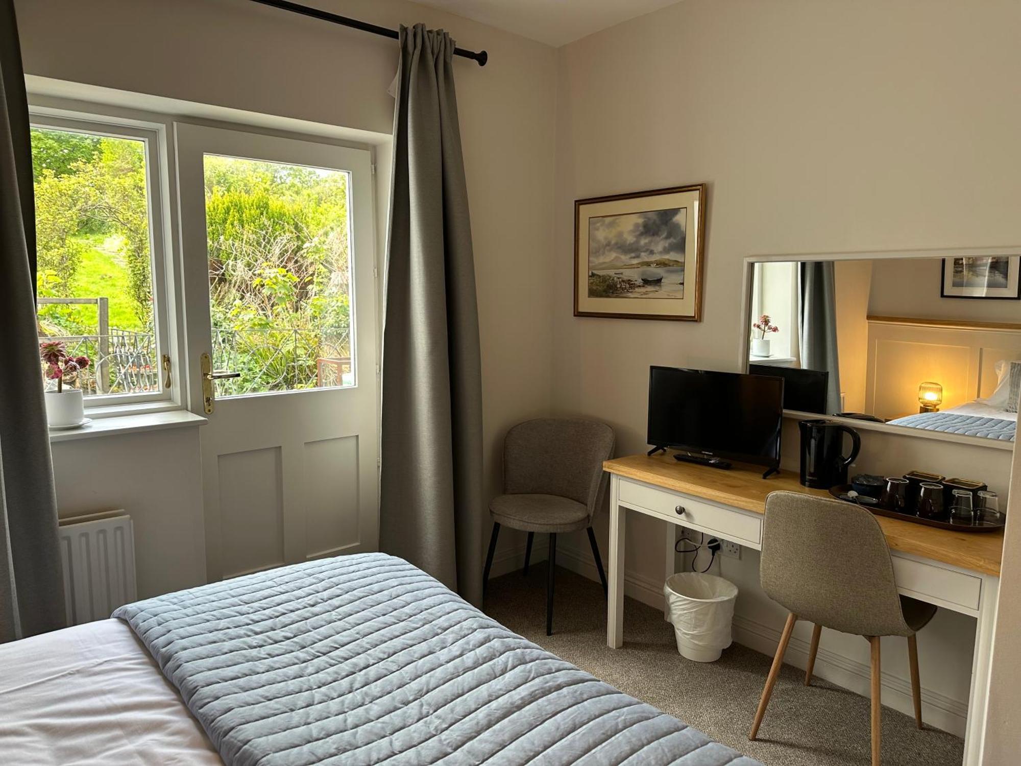 Eldon'S Bed & Breakfast Roundstone Dış mekan fotoğraf